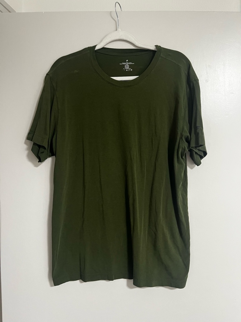 Fabletics Classic Men's Crew Neck T-Shirt - Olive Green